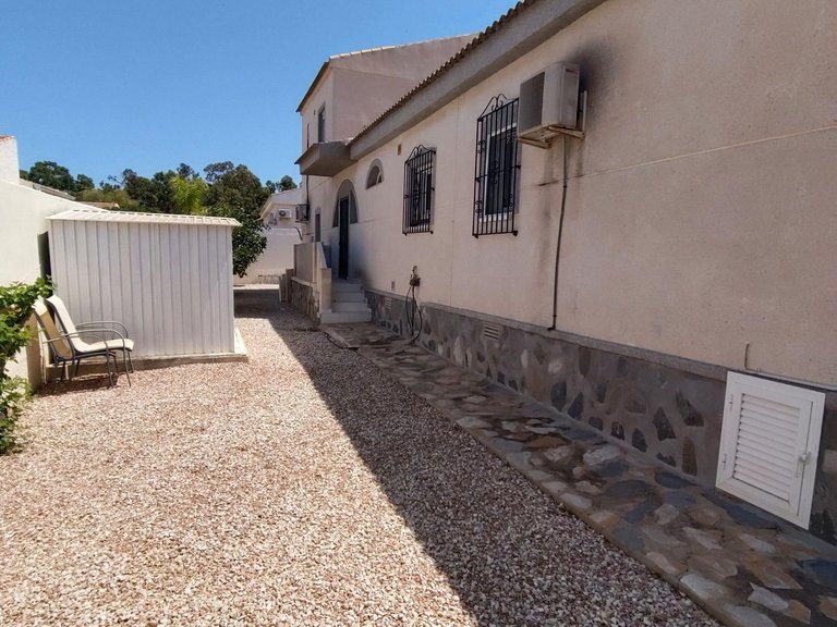 Villa for Sale in Torrevieja, Alicante 27