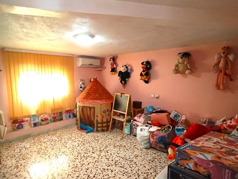 Villa for Sale in Torrevieja, Alicante 22