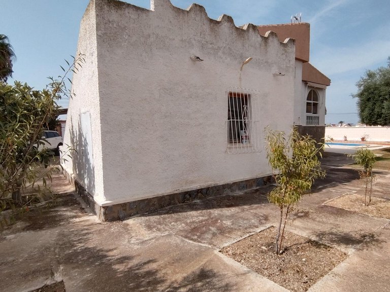 Villa for Sale in Torrevieja, Alicante 41