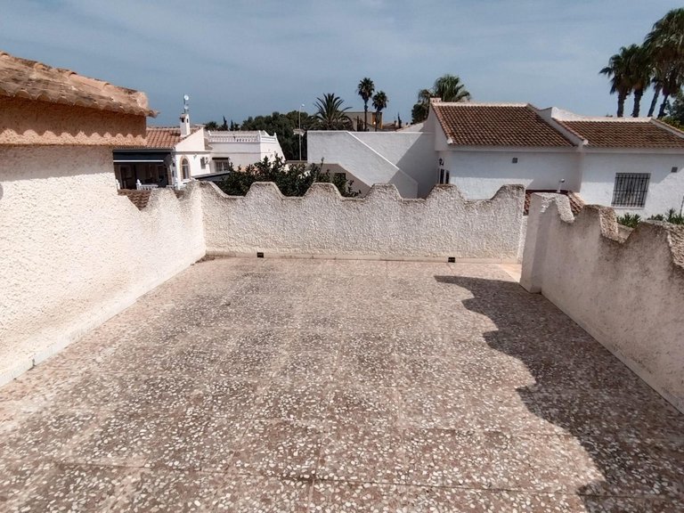 Villa for Sale in Torrevieja, Alicante 44