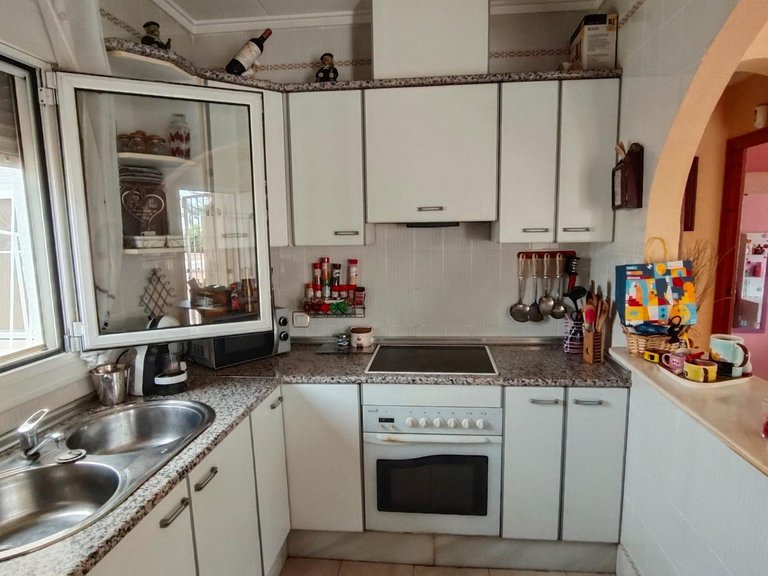 Villa for Sale in Torrevieja, Alicante 9