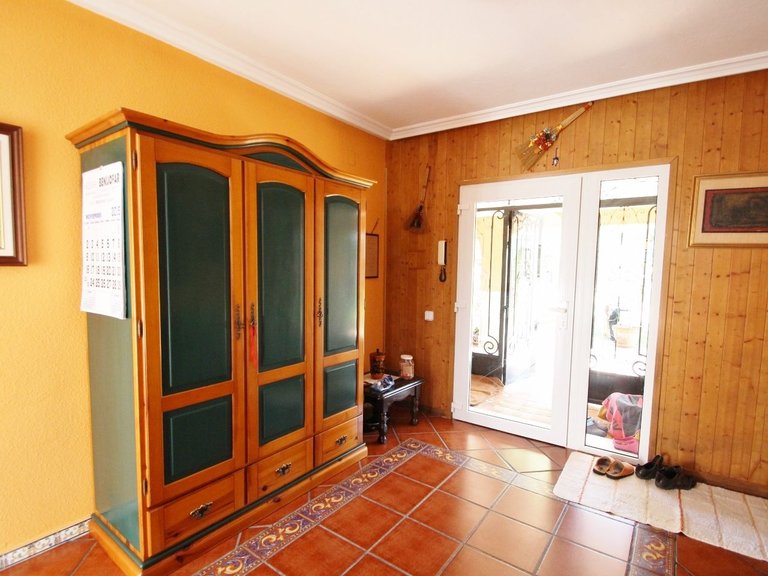 Villa for Sale in Torrevieja, Alicante 13