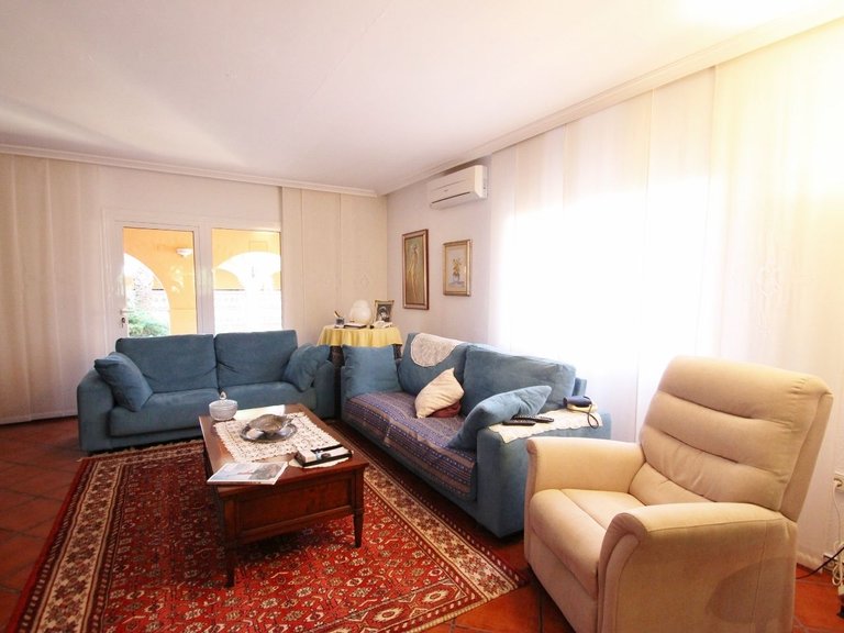 Villa for Sale in Torrevieja, Alicante 15
