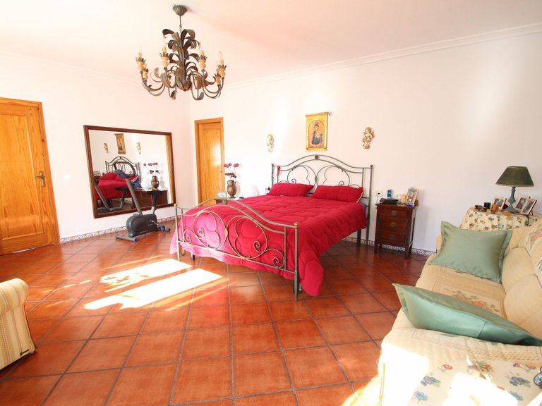 Villa for Sale in Torrevieja, Alicante 21