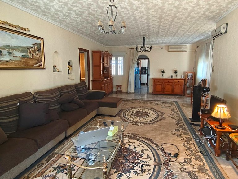Villa for Sale in Torrevieja, Alicante 6