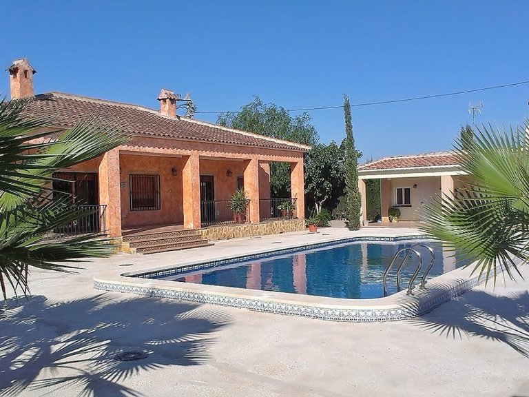 Country House for Sale in Orihuela, Alicante 1