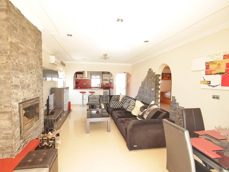Villa for Weekly Rent in Torrevieja, Alicante 12