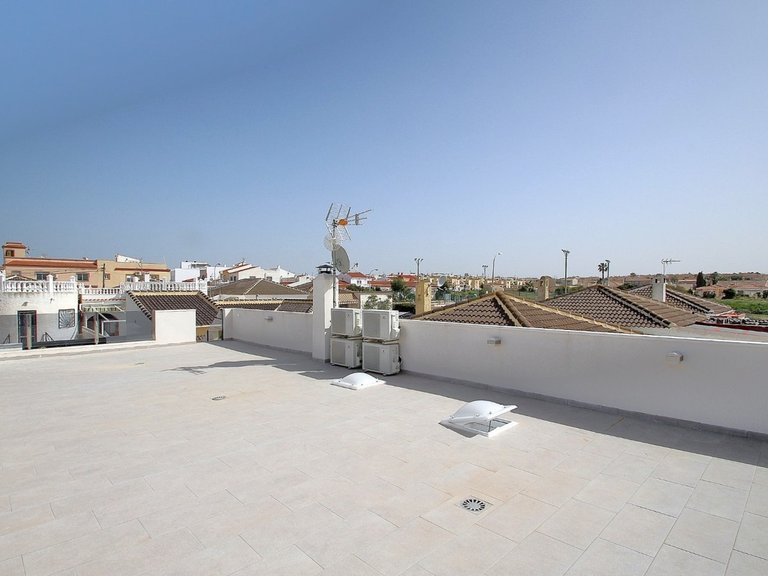 Villa for Weekly Rent in Torrevieja, Alicante 22