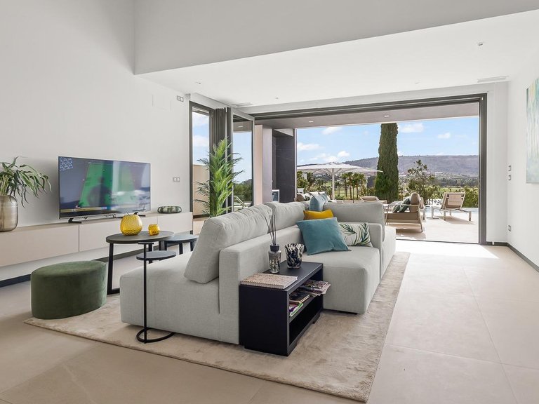 Villa for Sale in Inland Algorfa, Alicante 4