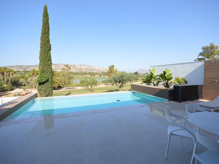 Villa for Sale in Inland Algorfa, Alicante 43