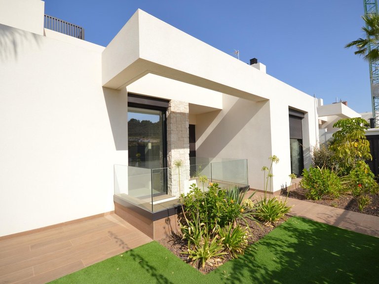 Villa for Sale in Inland Algorfa, Alicante 48