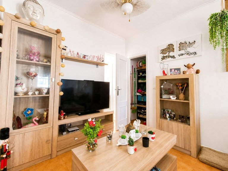 Villa for Sale in Algorfa, Alicante 11
