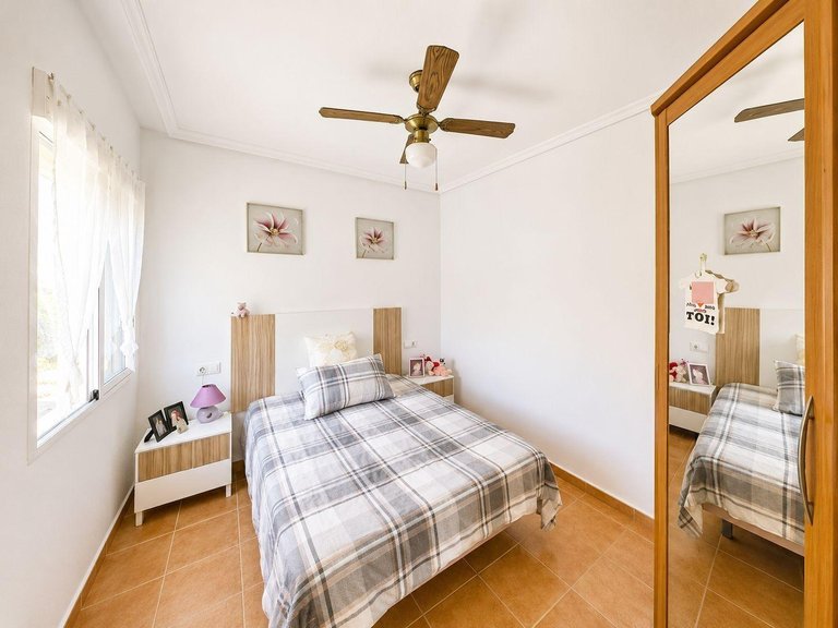 Villa for Sale in Algorfa, Alicante 18