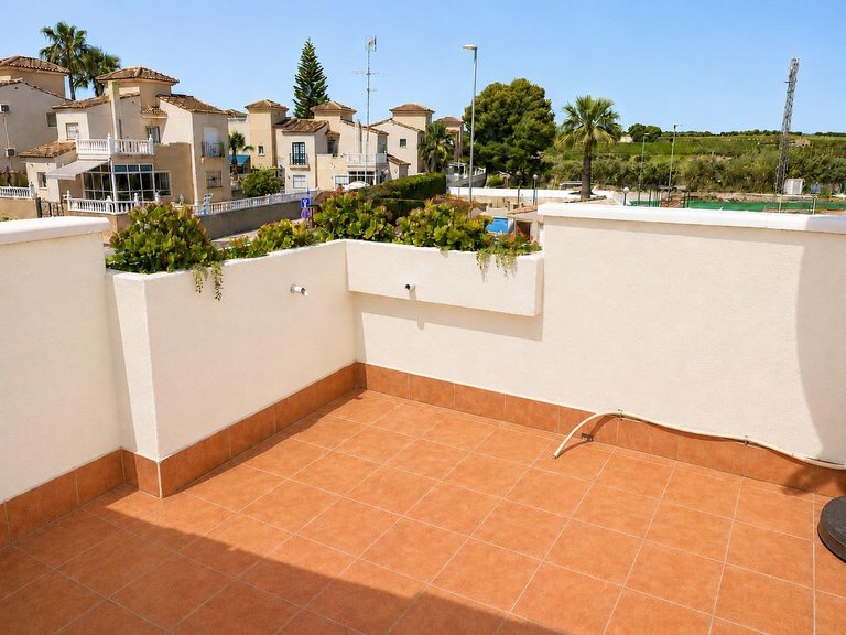 Villa for Sale in Algorfa, Alicante 19