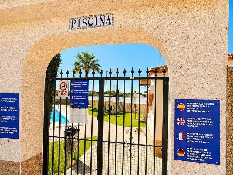 Villa for Sale in Algorfa, Alicante 32