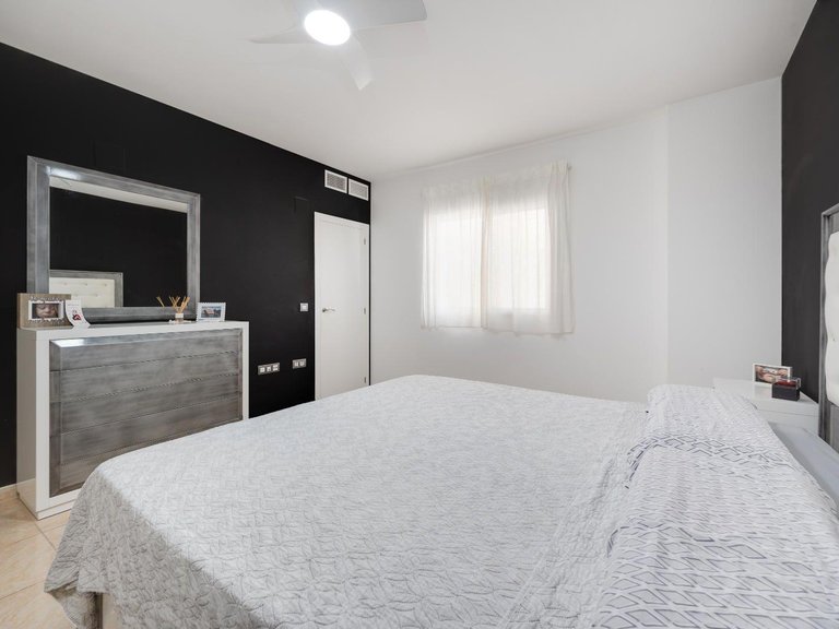 Apartment for Sale in Costa Blanca Torrevieja, Alicante 23