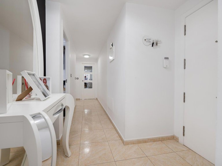 Apartment for Sale in Costa Blanca Torrevieja, Alicante 3
