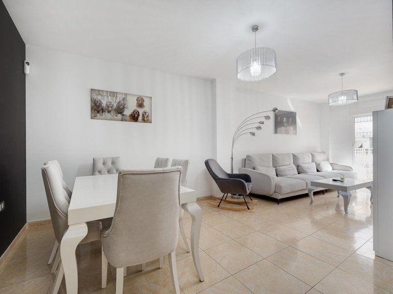 Apartment for Sale in Costa Blanca Torrevieja, Alicante 8