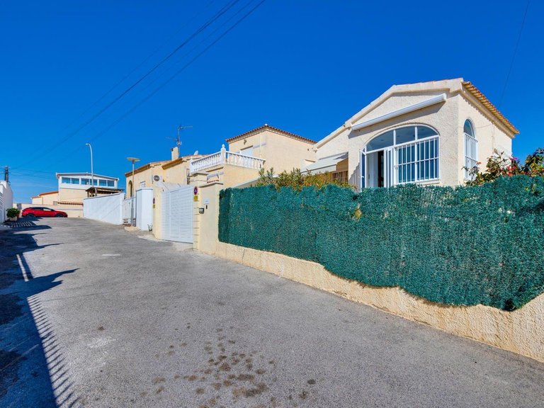 Villa for Sale in Costa Blanca San Fulgencio, Alicante 3