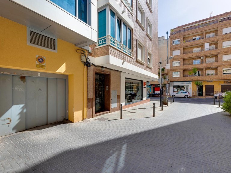 Penthouse for Sale in Costa Blanca Torrevieja, Alicante 26
