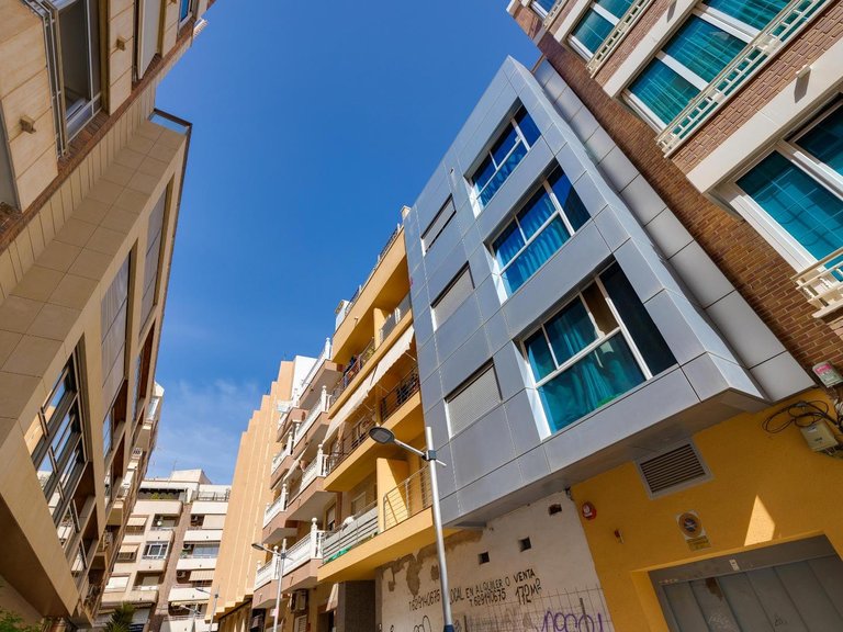 Penthouse for Sale in Costa Blanca Torrevieja, Alicante 28