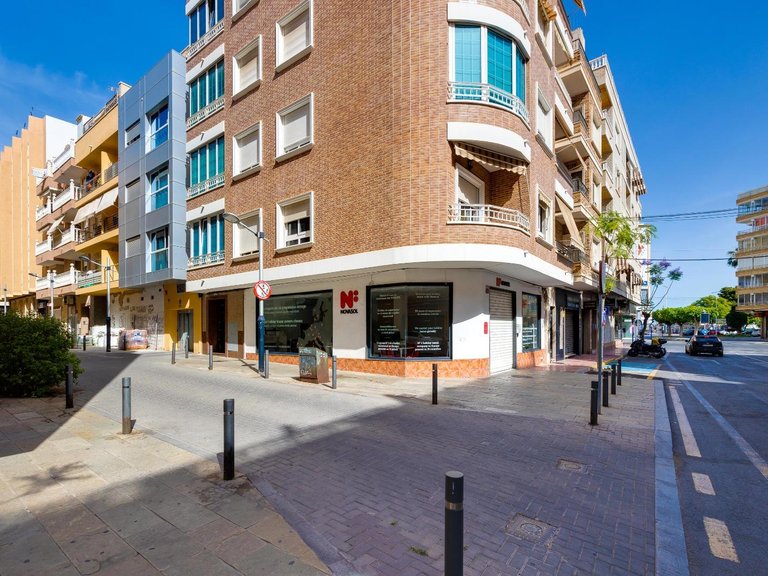 Penthouse for Sale in Costa Blanca Torrevieja, Alicante 29