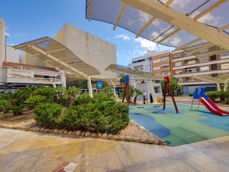 Penthouse for Sale in Costa Blanca Torrevieja, Alicante 7