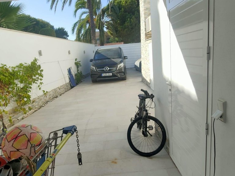 Villa for Sale in Costa Blanca Orihuela Costa, Alicante 14