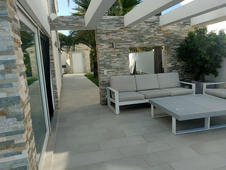 Villa for Sale in Costa Blanca Orihuela Costa, Alicante 8