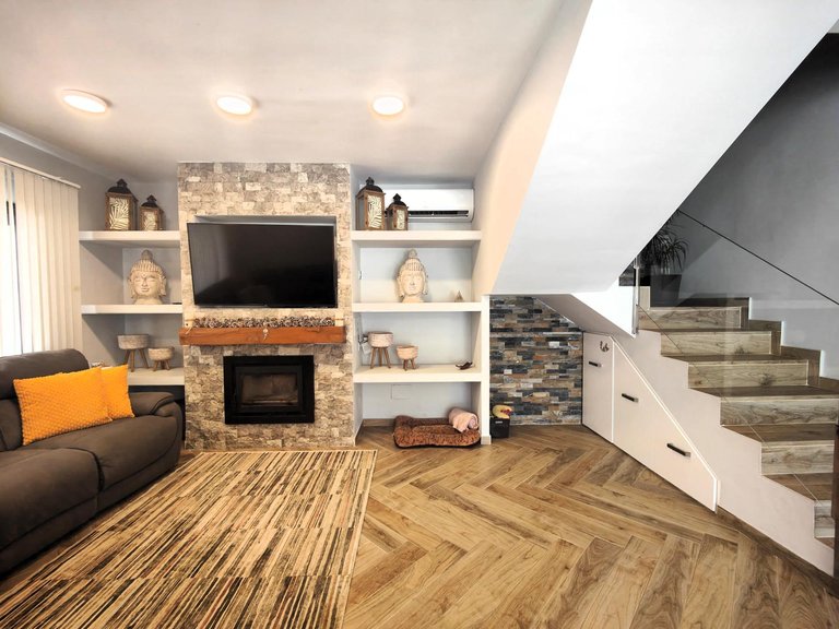 Villa for Sale in Costa Blanca Cabo Roig, Alicante 12