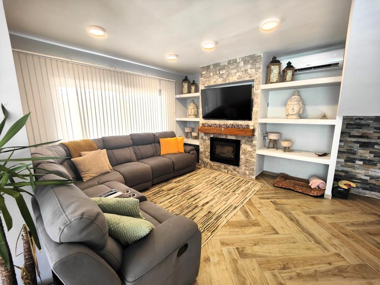 Villa for Sale in Costa Blanca Cabo Roig, Alicante 13