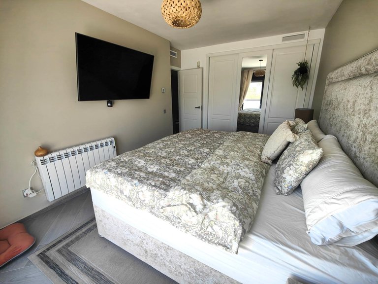 Villa for Sale in Costa Blanca Cabo Roig, Alicante 27