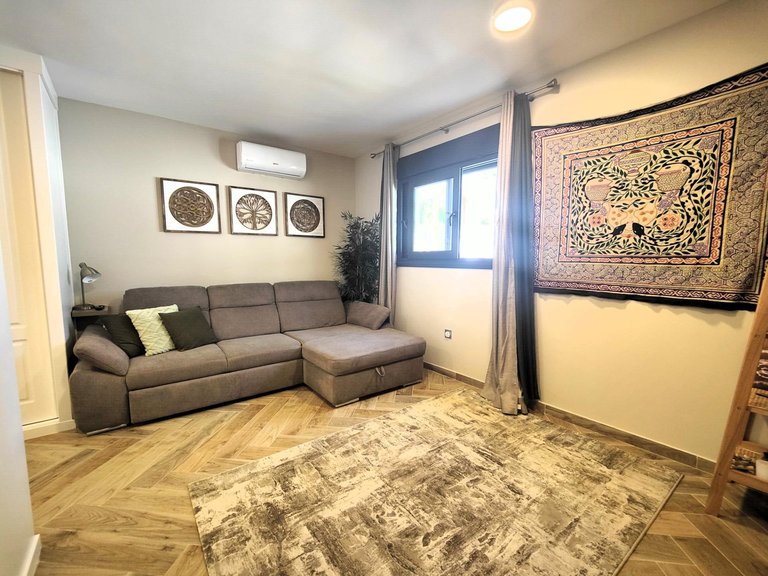 Villa for Sale in Costa Blanca Cabo Roig, Alicante 49