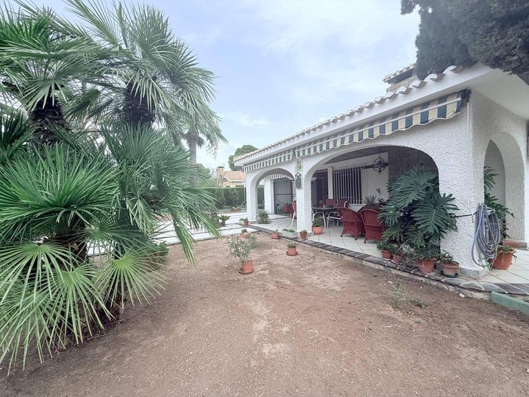 Villa for Sale in Costa Blanca Orihuela Costa, Alicante 26