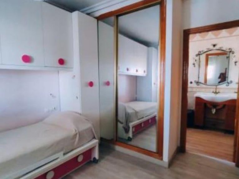 Villa for Sale in Costa Blanca Torrevieja, Alicante 16