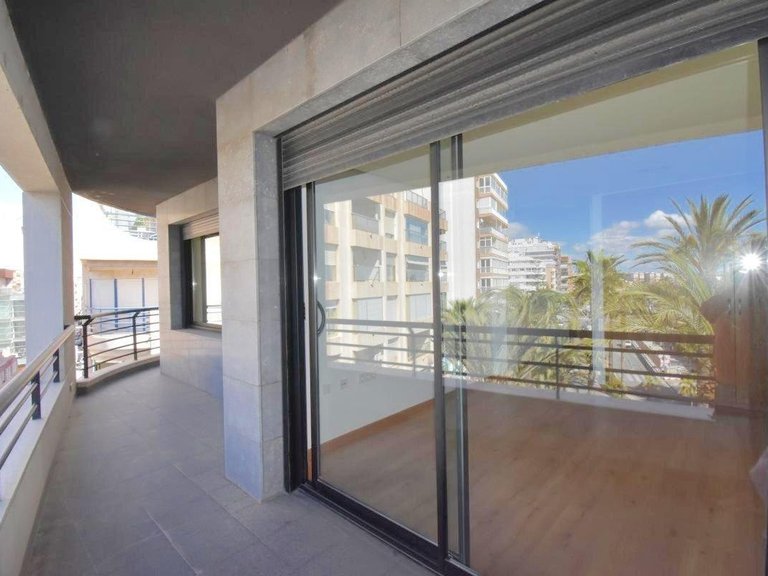 Apartment for Sale in Costa Blanca Torrevieja, Alicante 7