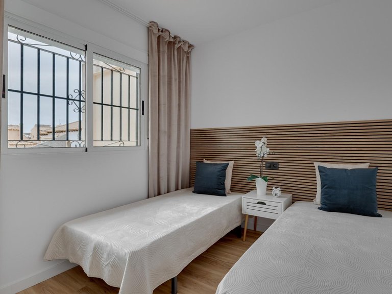 Town House for Sale in Costa Blanca Orihuela Costa, Alicante 19