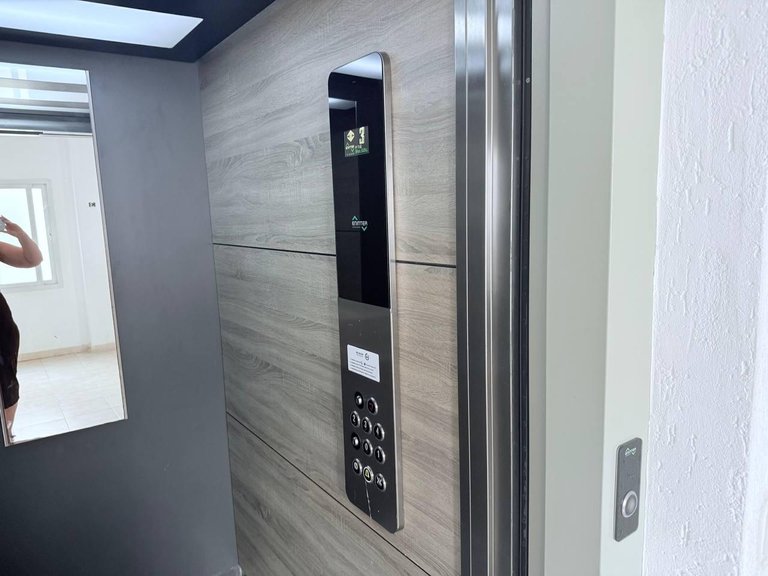 Apartment for Sale in Costa Blanca Torrevieja, Alicante 23