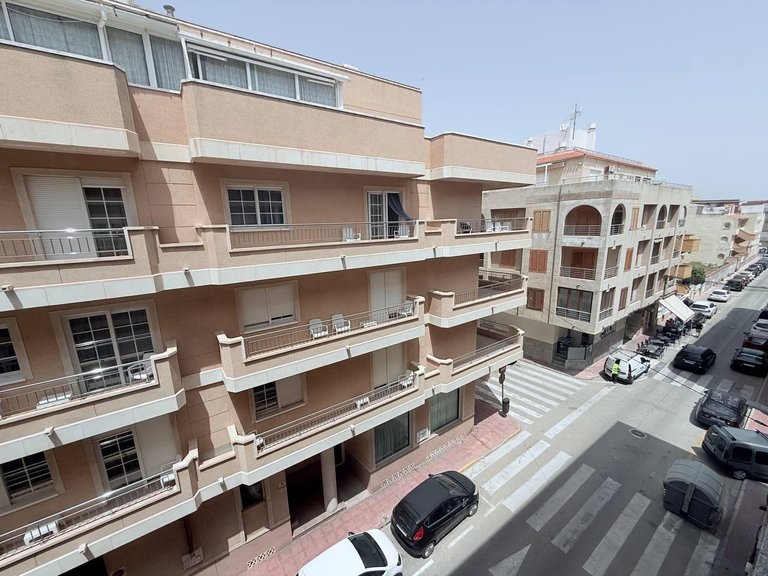 Apartment for Sale in Costa Blanca Torrevieja, Alicante 29