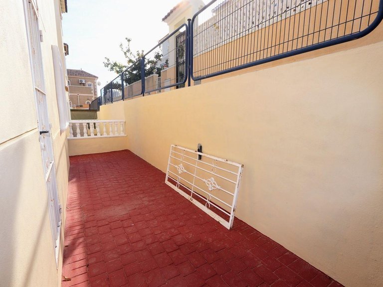 Town House for Sale in Inland San Miguel De Salinas, Alicante 13