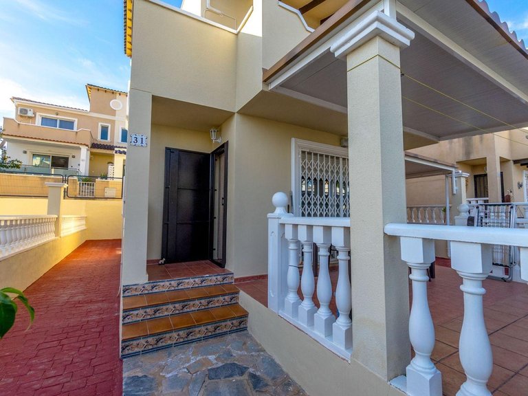 Town House for Sale in Inland San Miguel De Salinas, Alicante 4