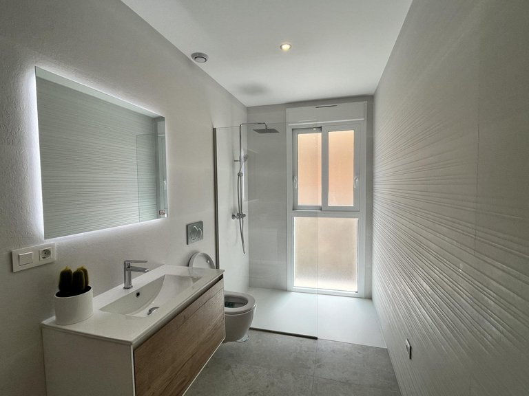 Apartment for Sale in Costa Blanca Torrevieja, Alicante 19