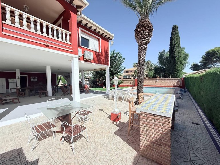 Villa for Sale in Costa Blanca Campoamor, Alicante 25