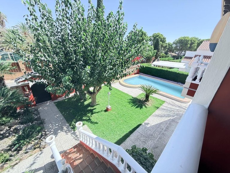 Villa for Sale in Costa Blanca Campoamor, Alicante 38
