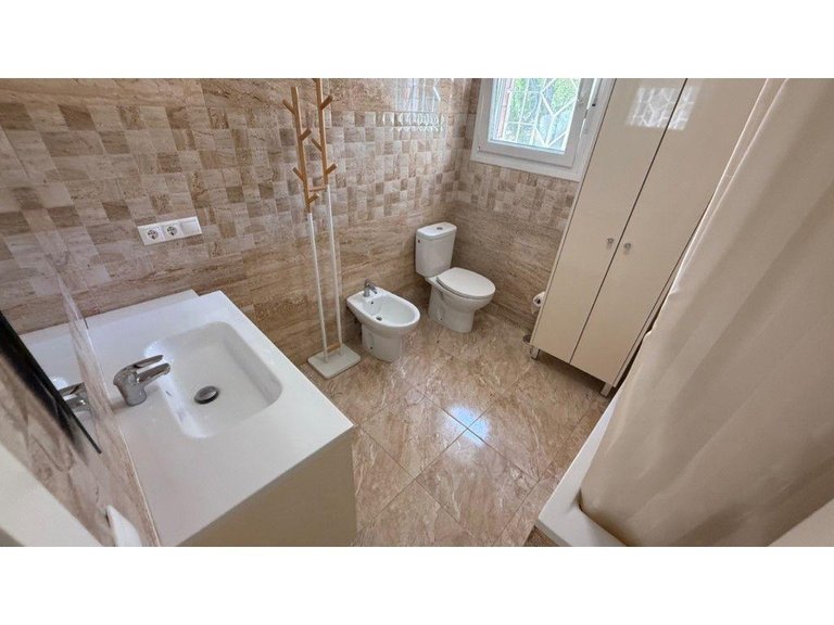 Villa for Sale in Costa Blanca Torrevieja, Alicante 45