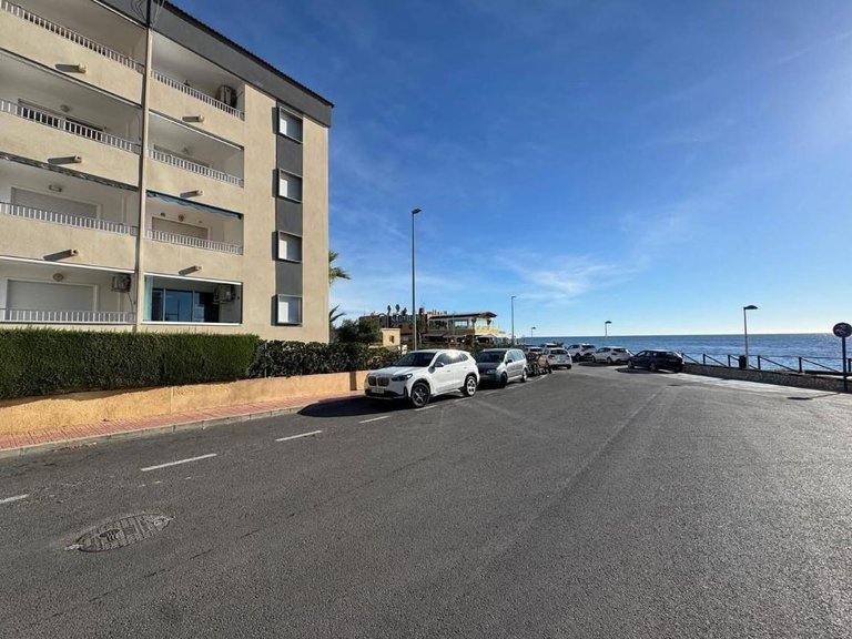 Apartment for Sale in Costa Blanca Torrevieja, Alicante 35