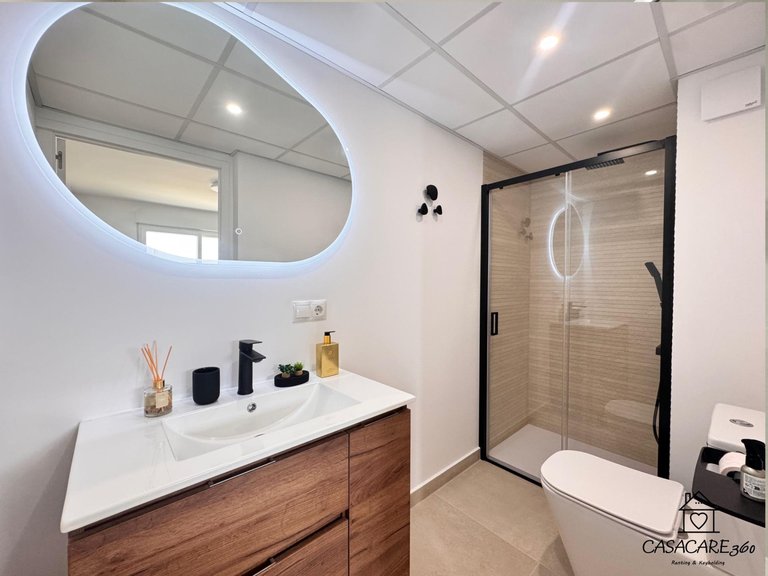 Apartment for Sale in Costa Blanca Torrevieja, Alicante 11