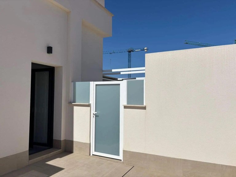 Penthouse for Sale in Costa Blanca Torrevieja, Alicante 18