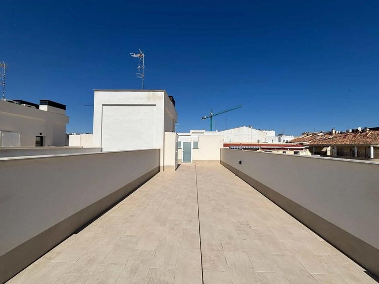 Penthouse for Sale in Costa Blanca Torrevieja, Alicante 23
