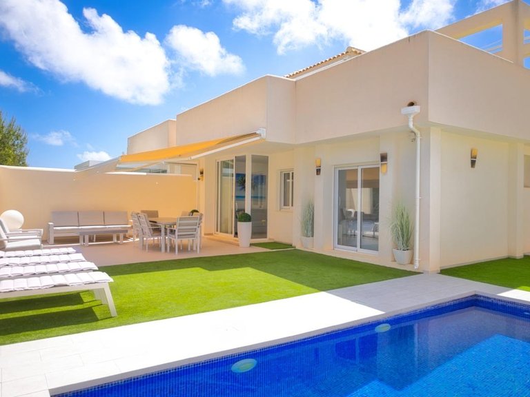 Town House for Sale in Costa Blanca Orihuela Costa, Alicante 1